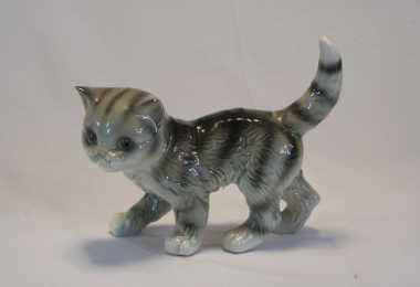 купить статуэтку котенка фарфор, кот фарфоровый, котенок фарфоровый купить, котик фарфор Гебель (Goebel ) купить, статуэтка фарфоровая котенок купить.