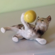 купить фарфор, котенок фарфоровый,  котенок с мячом, фарфор Германия, Графенталь (Grafenthal Porzellan), играющий котенок 